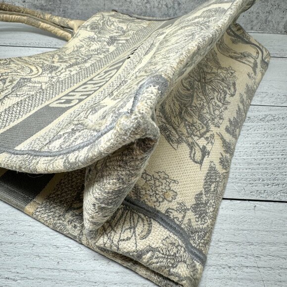 Christian Dior Medium Book Tote Toile de Jouy Beige Gray Canvas Bag - Picture 8 of 16